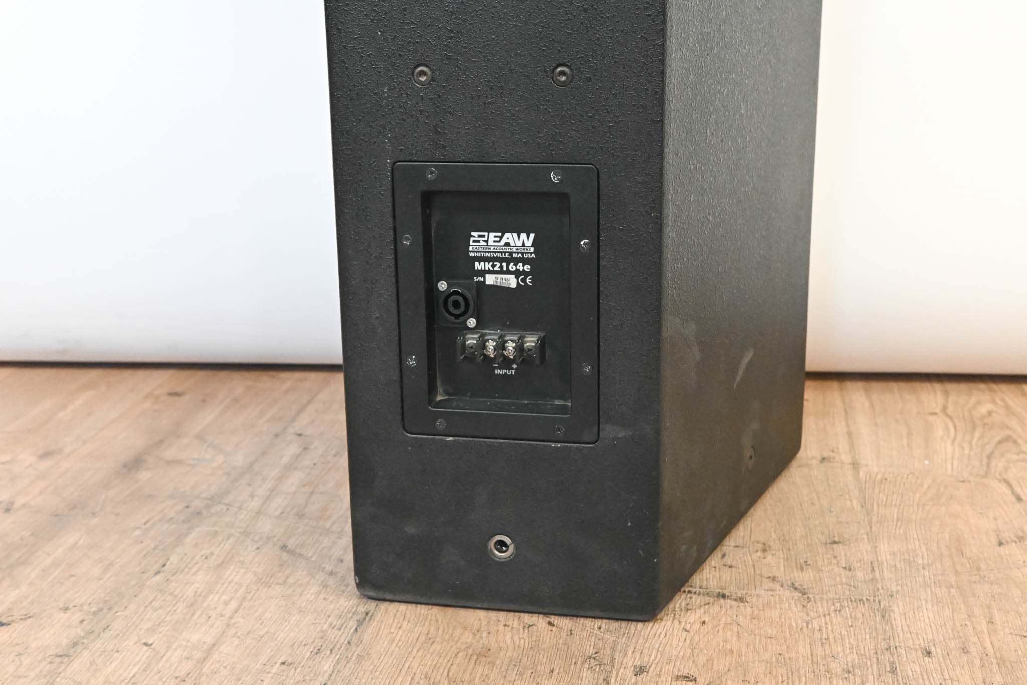 EAW MK2164e Passive 2-Way Full-Range Loudspeaker