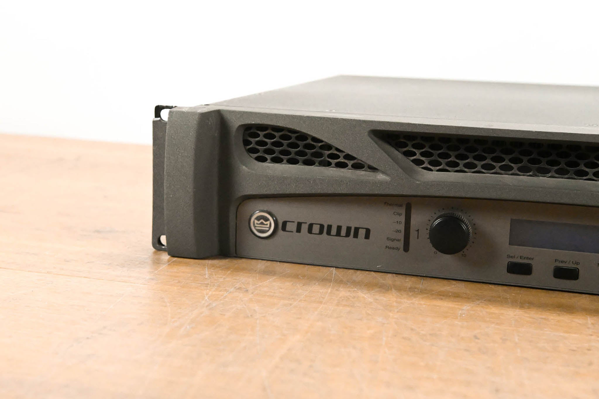Crown XTi 6002 Two-Channel, 2100W @ 4Ω Power Amplifier