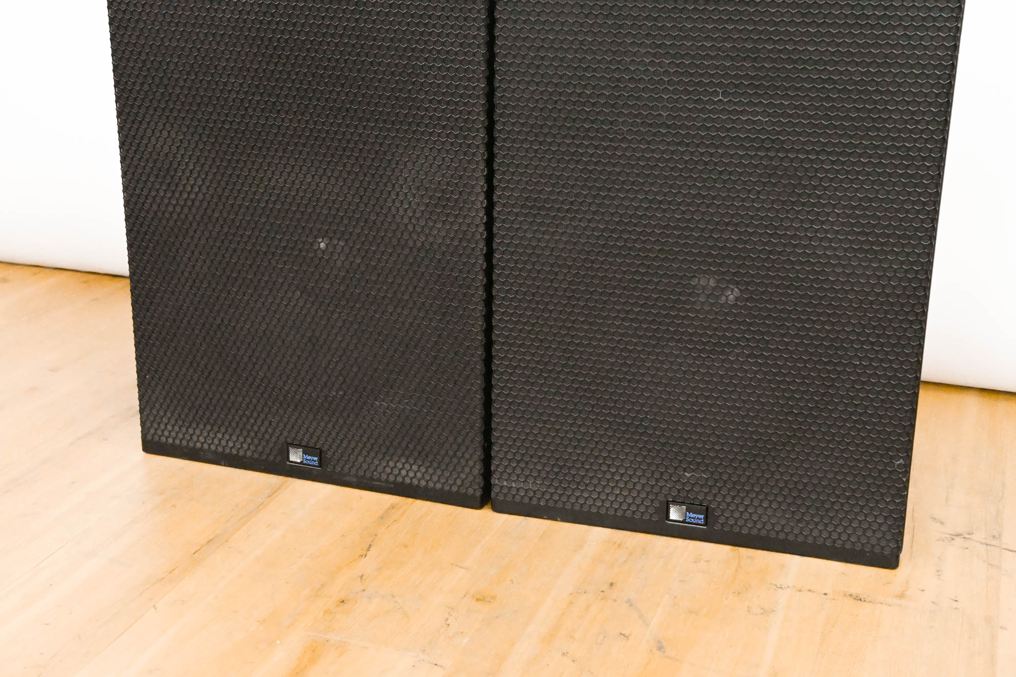 Meyer Sound CQ-1 Wide Coverage Main Loudspeaker (PAIR)