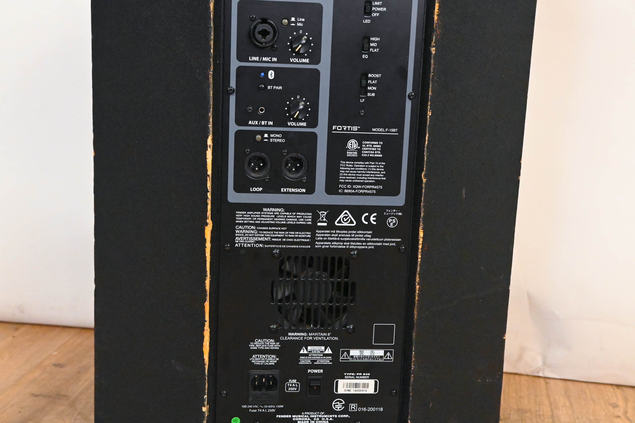 Fender Fortis F-15BT 15" 1300W 2-Way Powered Loudspeaker