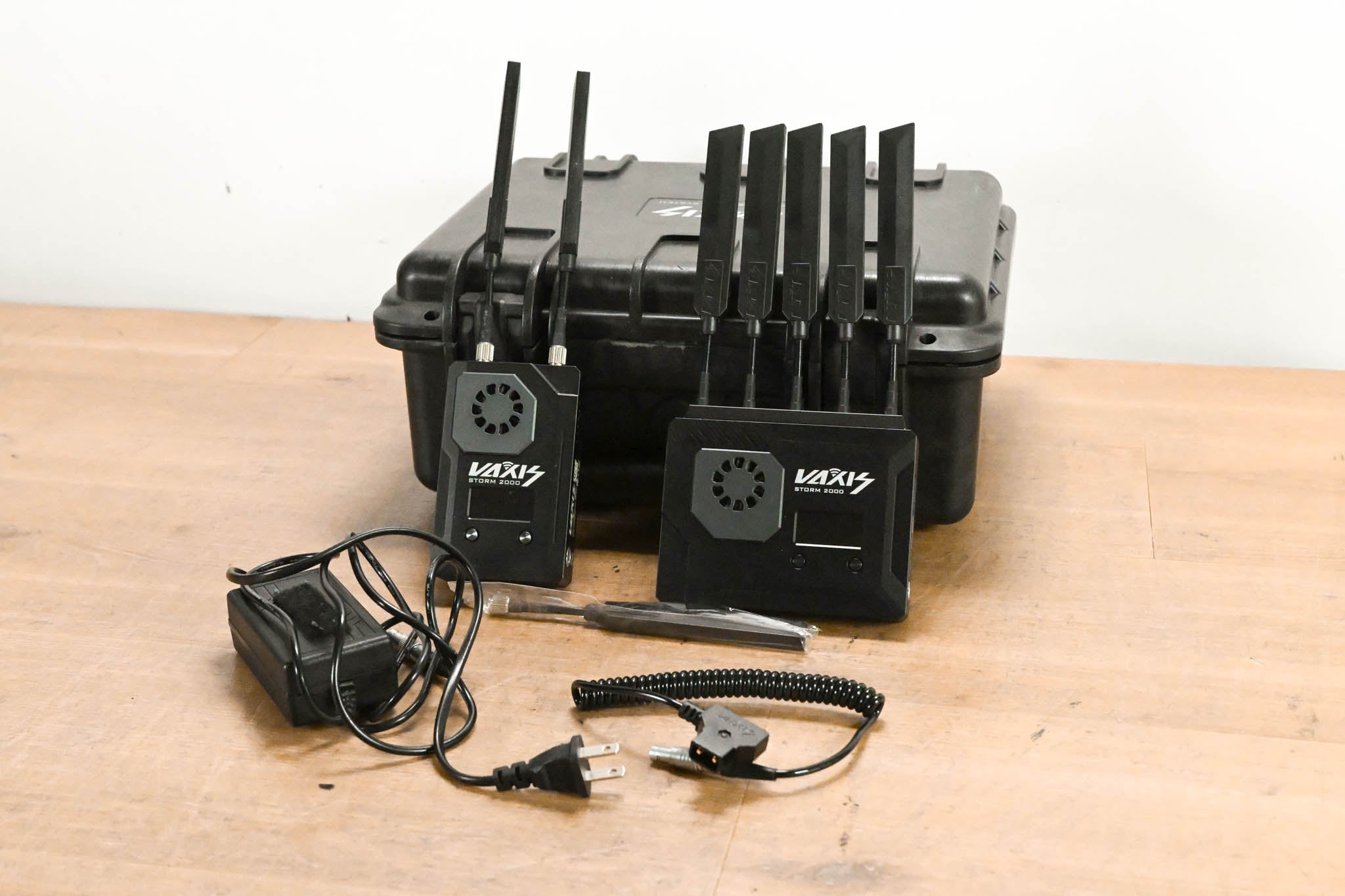 Vaxis Storm 2000 HDMI/SDI Wireless Transmission System (TX + RX)