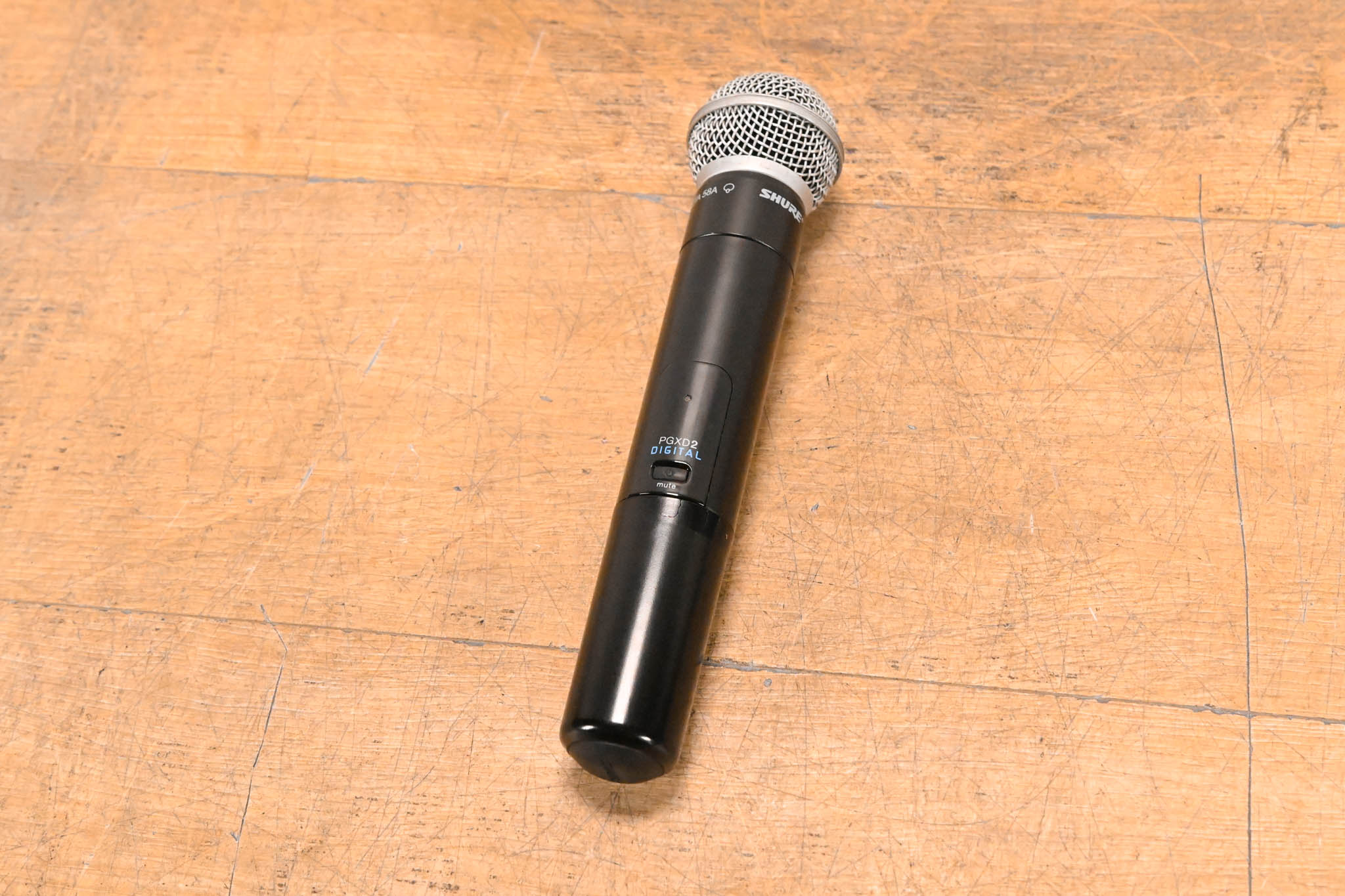 Shure PGXD24/BETA58-X8 Digital Wireless Handheld Microphone System