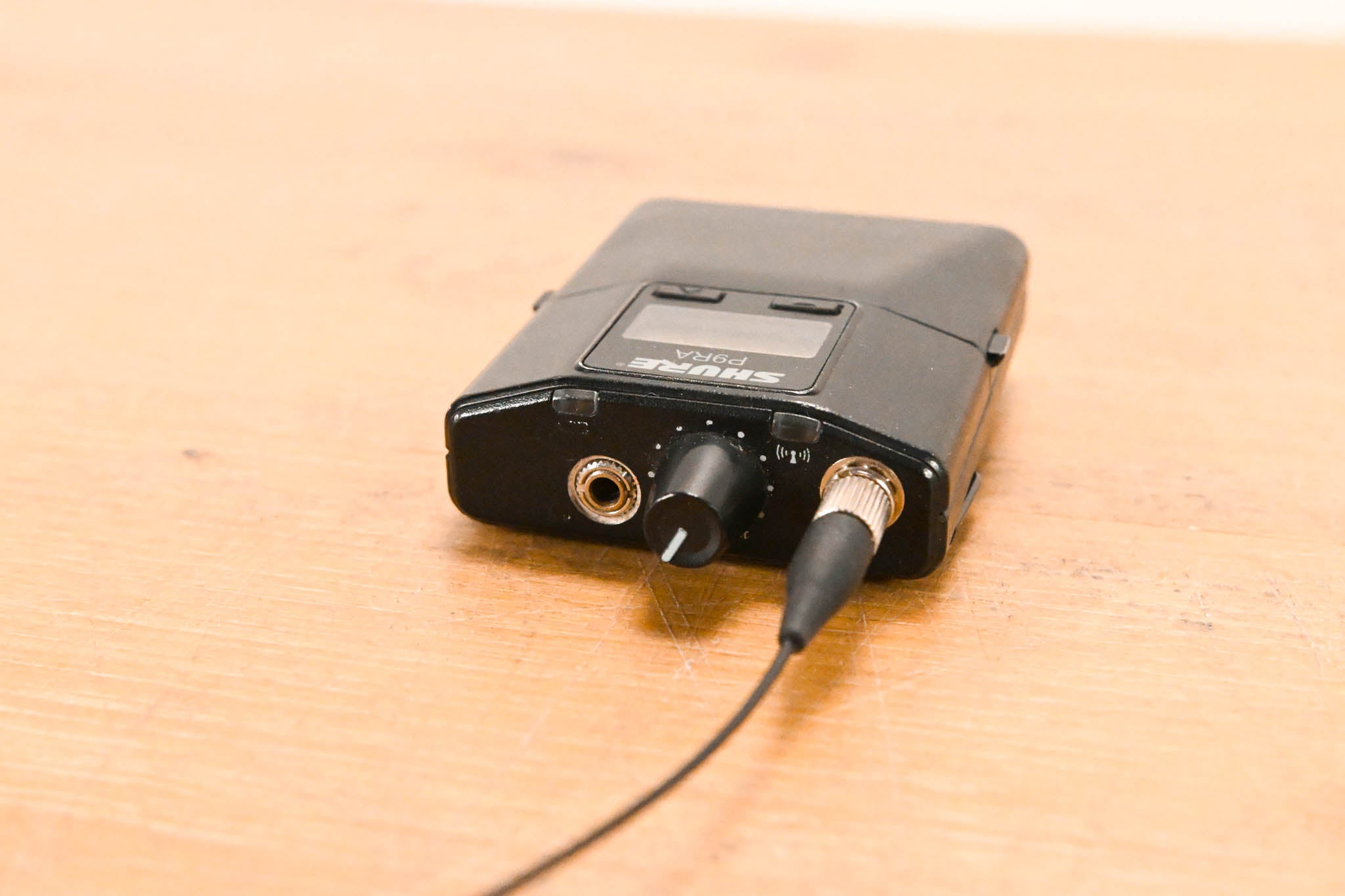 Shure P9RA-K1 Wireless Bodypack Receiver - K1 Band: 596-632 MHz