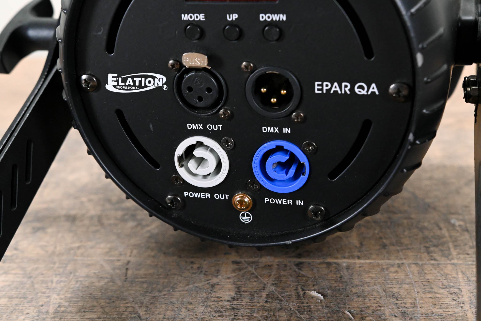 Elation EPAR QA 14 x 5W RGBA LED Par Can