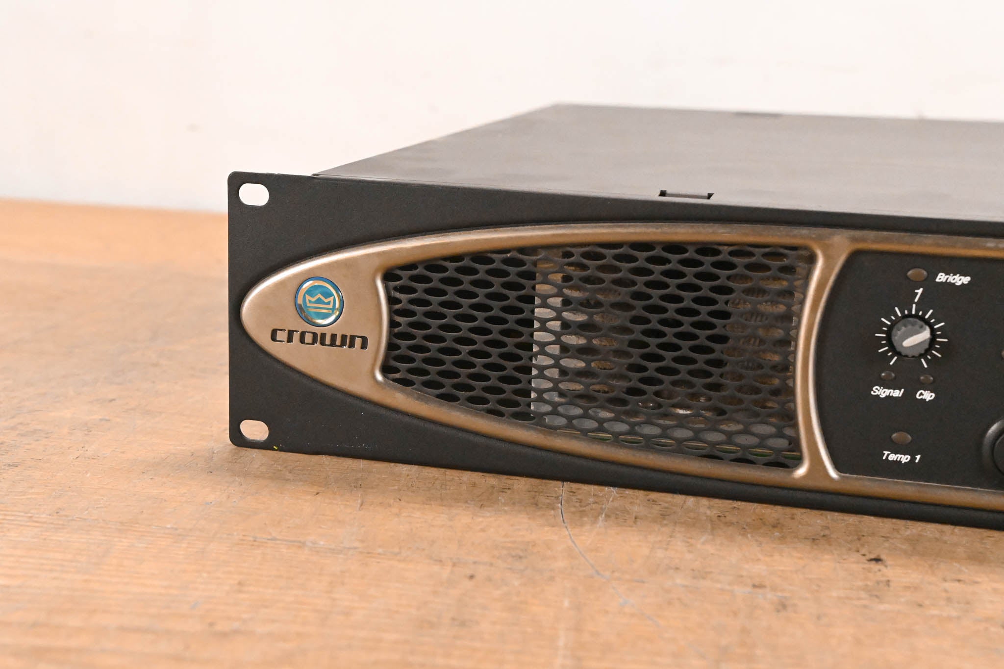 Crown Xs500 2-Channel Power Amplifier