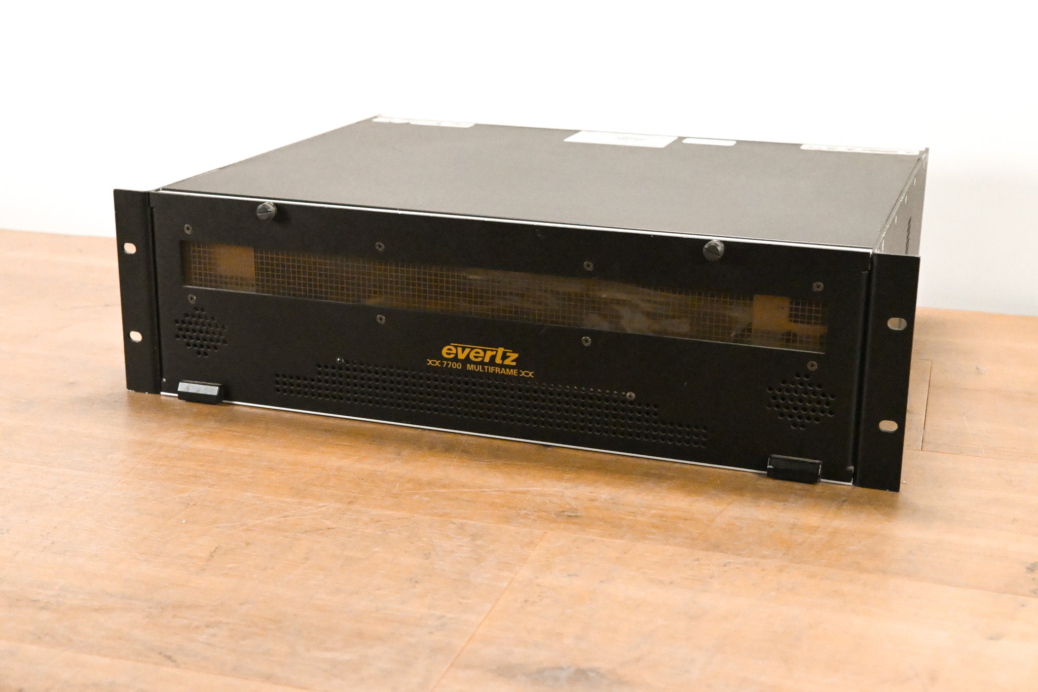 Evertz 7700FR-C MultiFrame Chassis