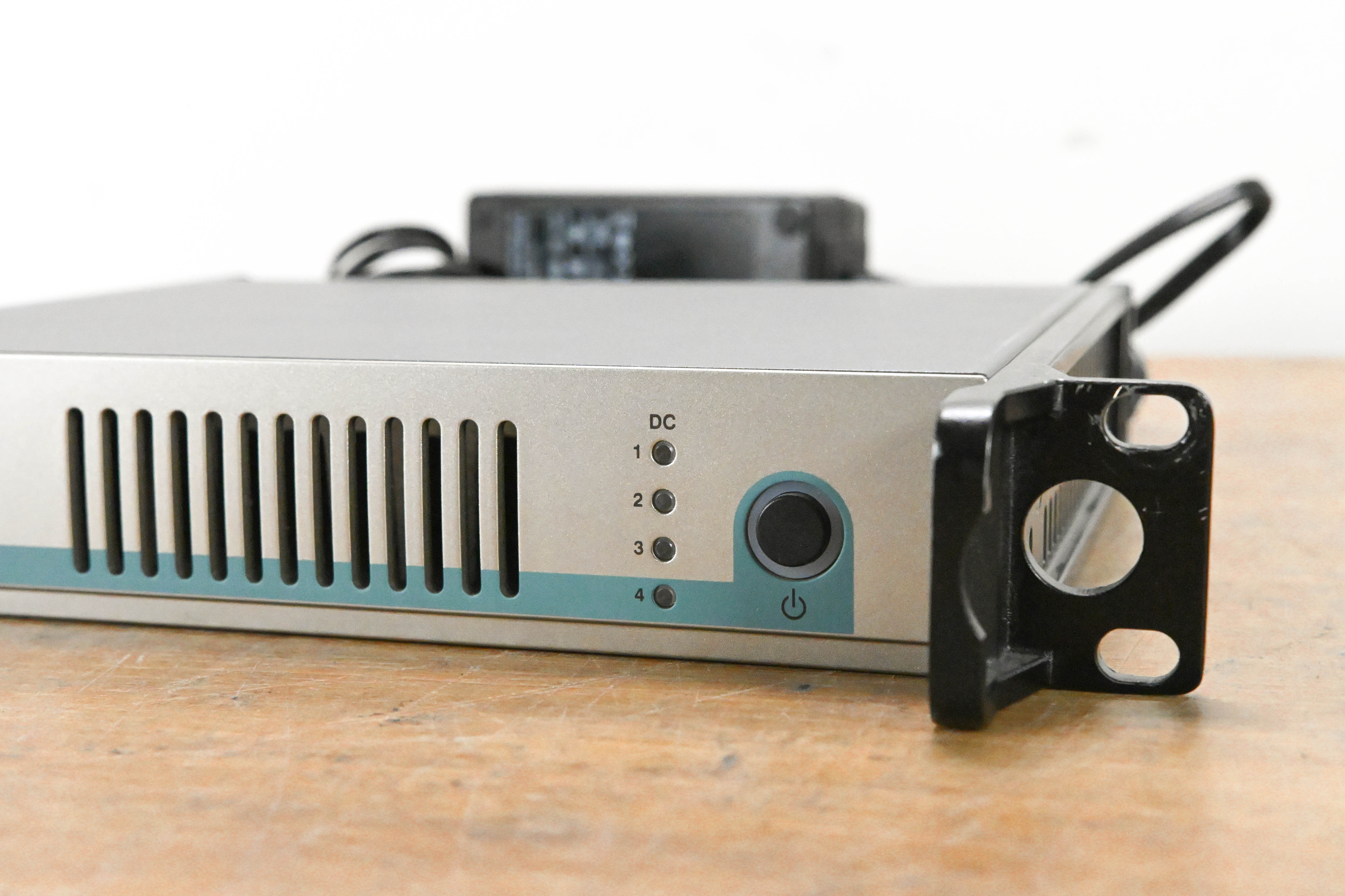 Sennheiser AC3 Antenna Combiner - 500-870 MHz