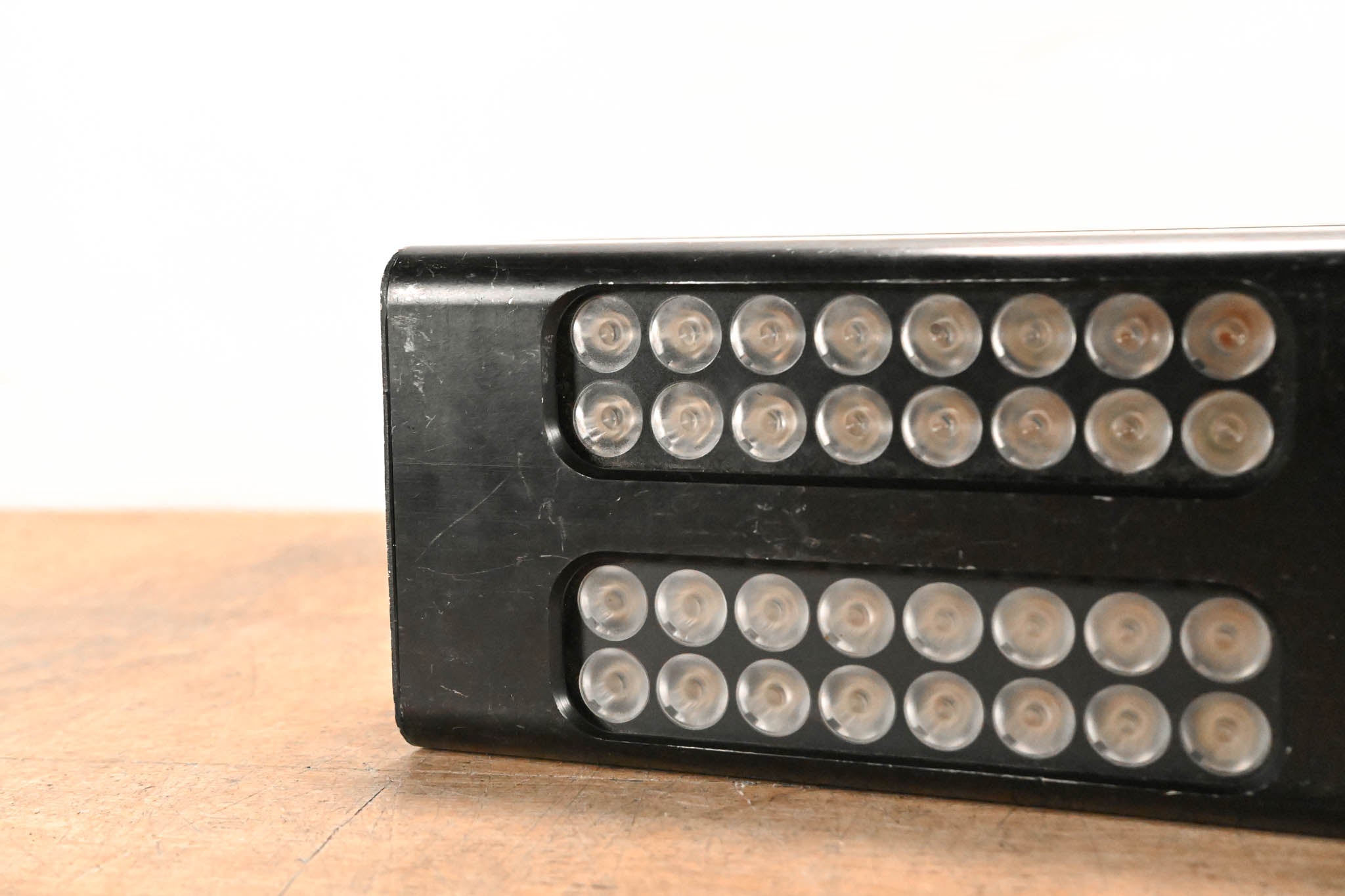Chroma-Q CHCS2 Color Split LED Fixture