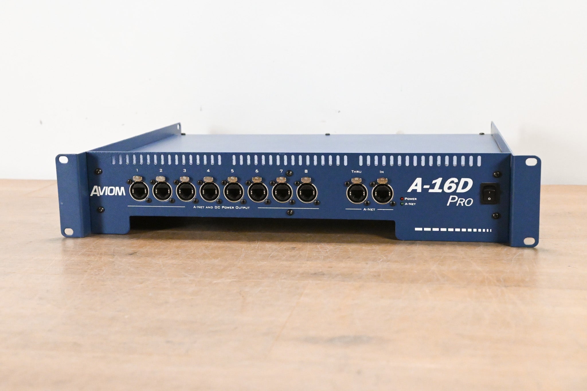 Aviom A-16D Pro A-Net Distributor