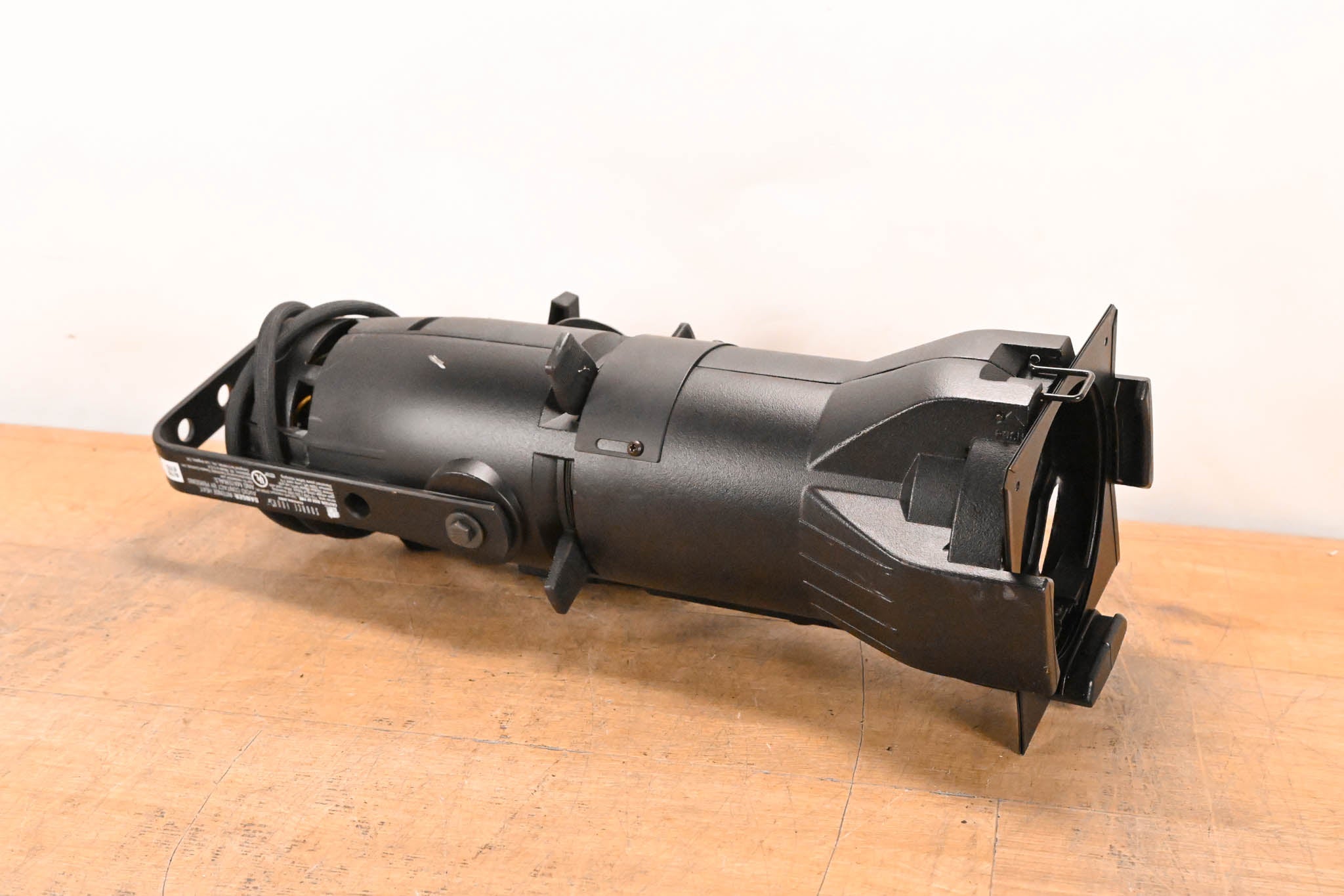 ETC Source Four Jr 25-50 Degree Zoom 575 Ellipsoidal Light