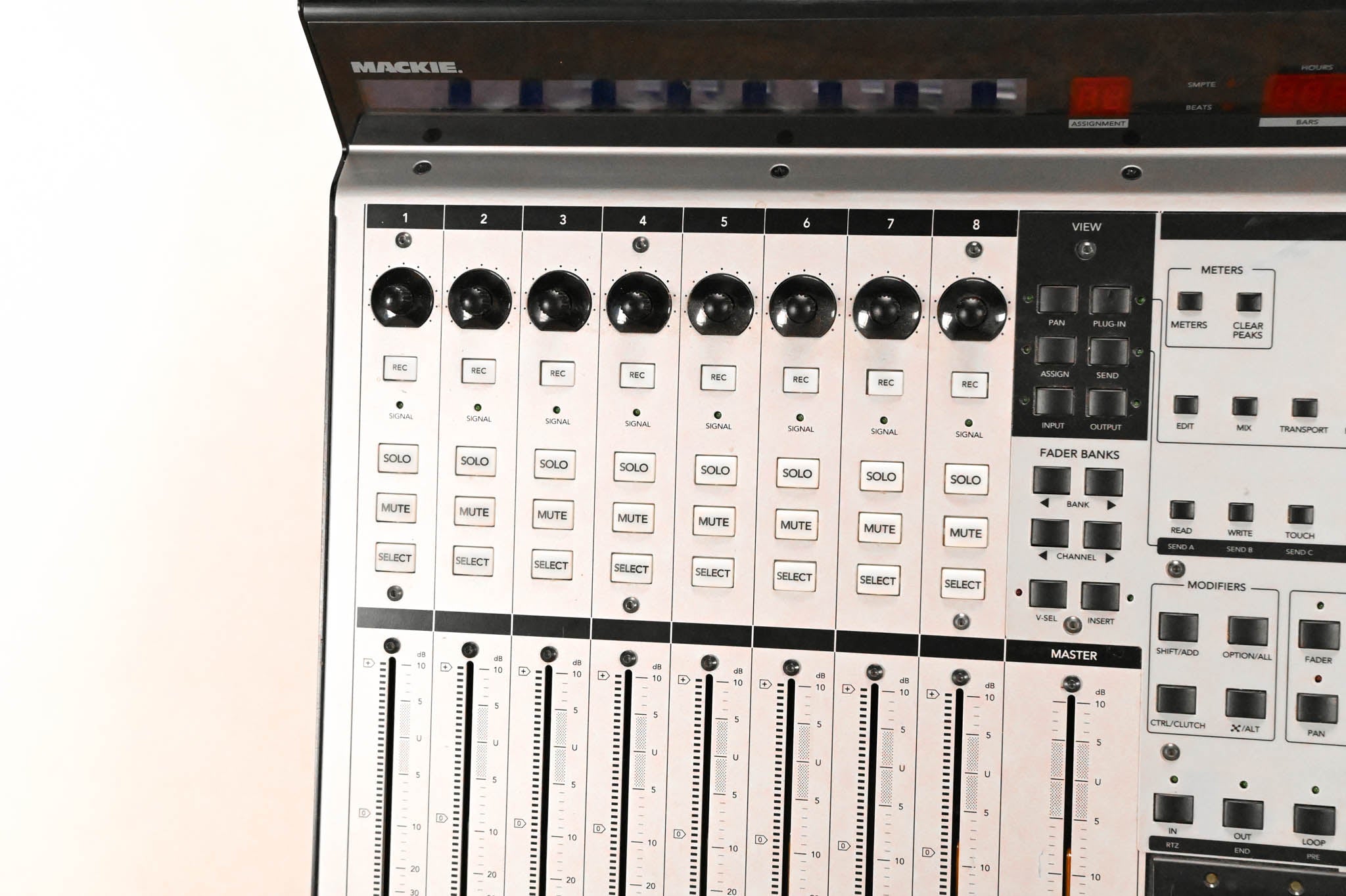 Mackie Control Universal Pro Control Surface (NO POWER SUPPLY)