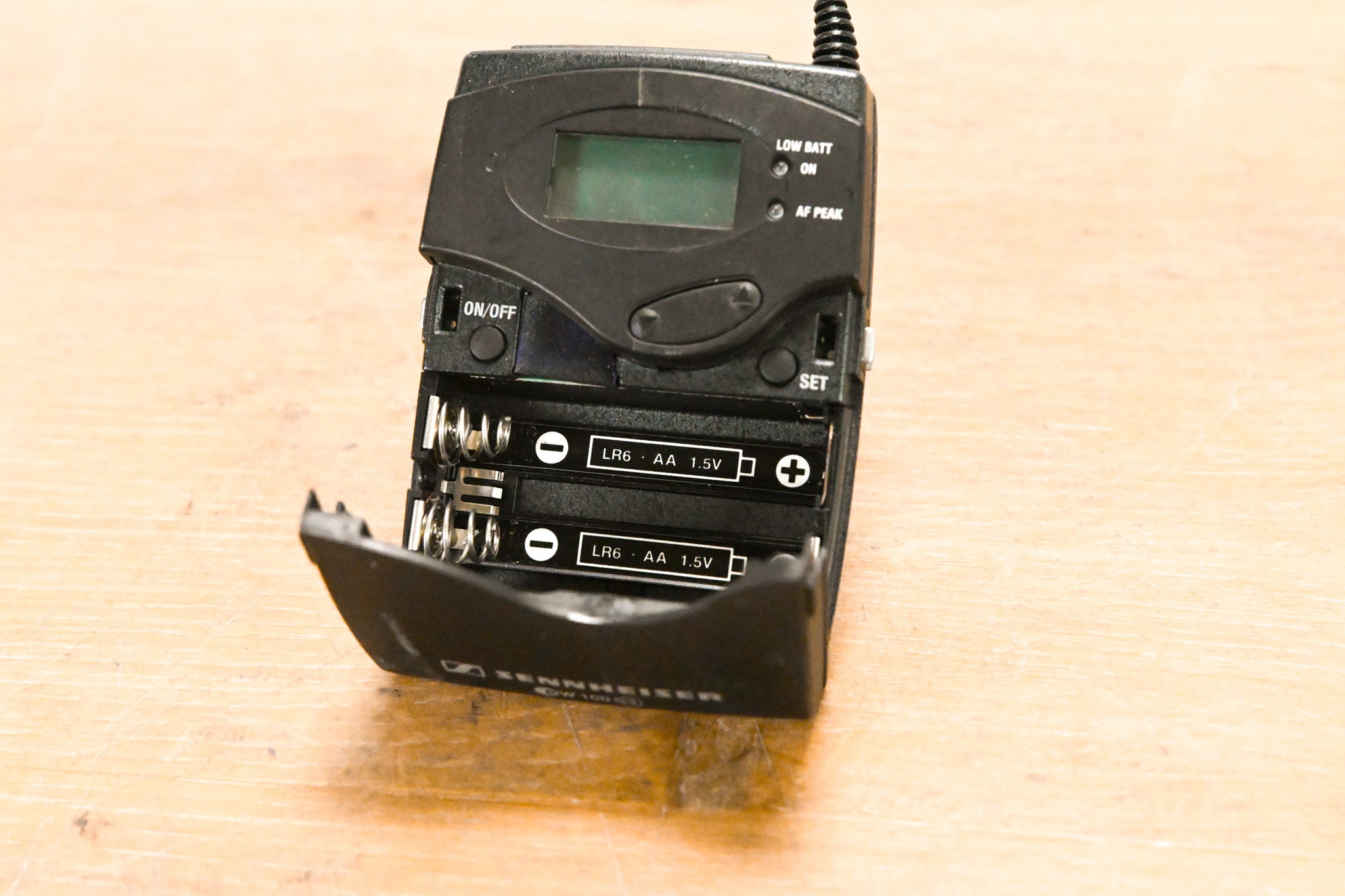 Sennheiser SK 100 G3 Wireless Bodypack Transmitter A Range: 516-558 MHz
