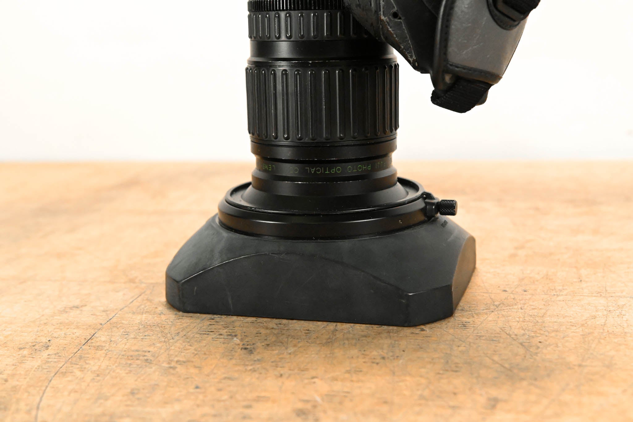 Fujinon A8.5x5.5BEVM-28B 20x Zoom 2/3" ENG Broadcast Lens