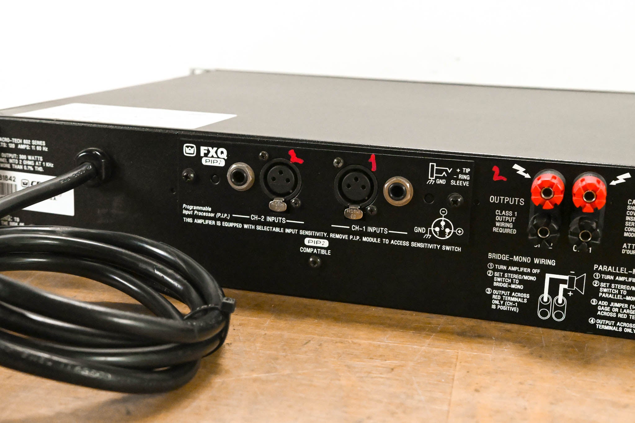 Crown Macro-Tech 602 2-Channel Power Amplifier
