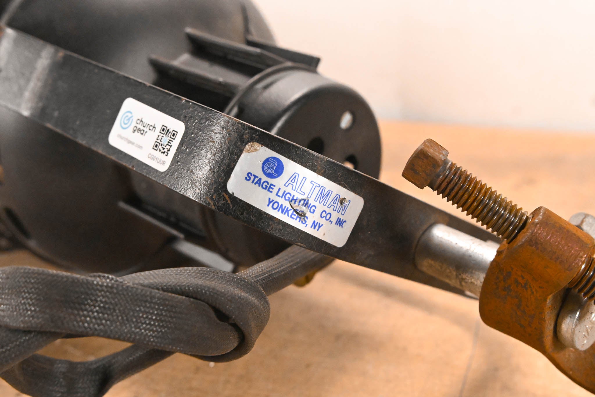 Altman 360Q 6" x 9" 750W Ellipsoidal Light