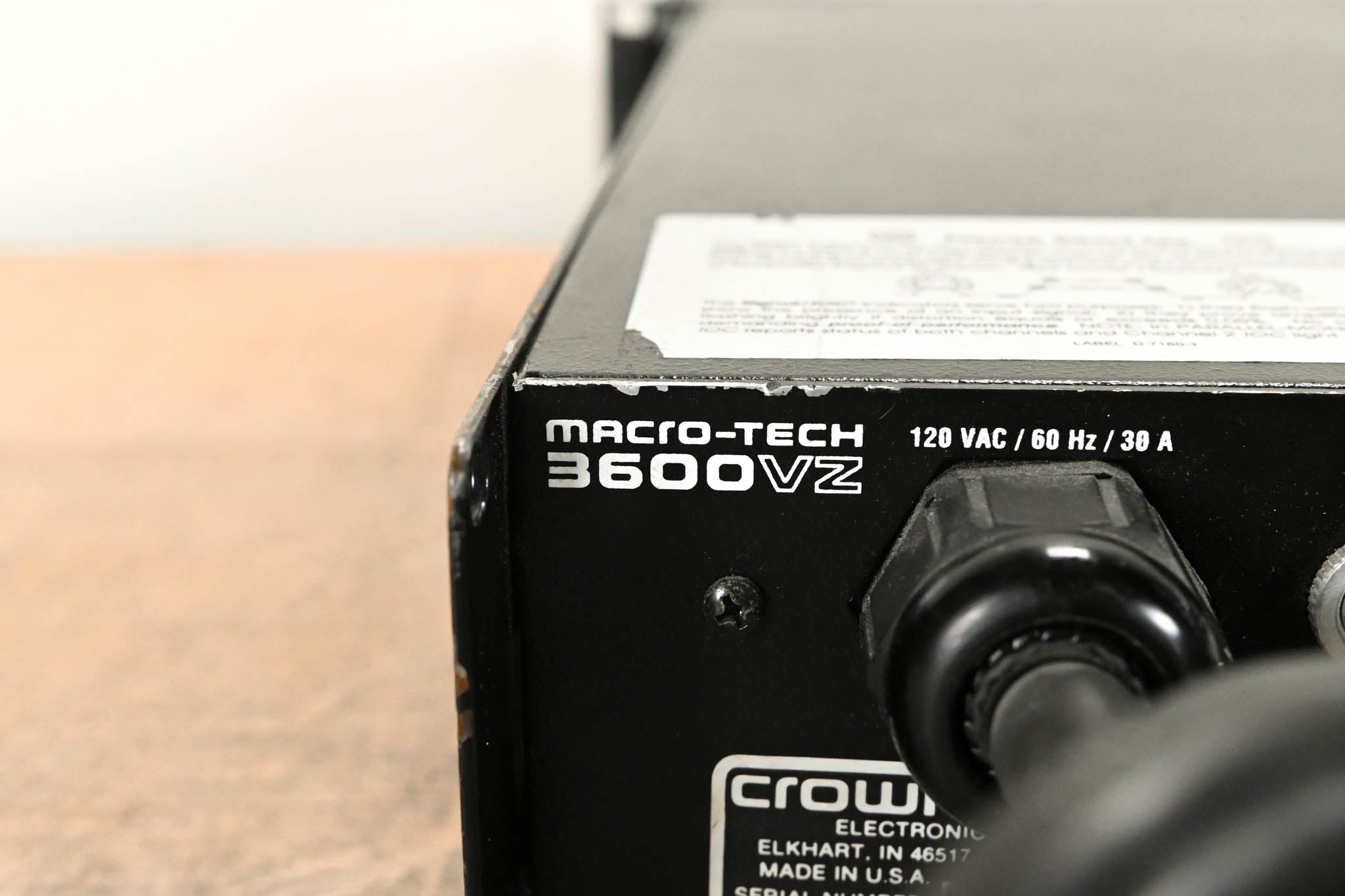 Crown Macro-Tech 3600VZ 2-Channel Power Amplifier