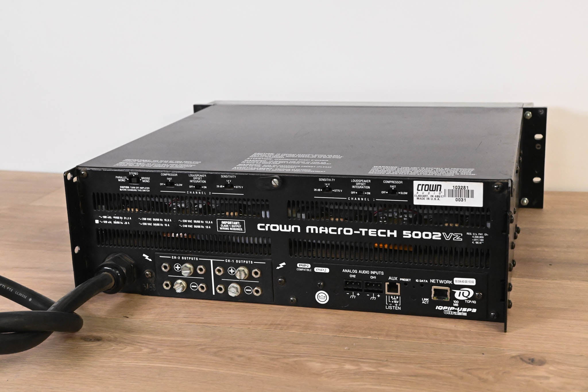 Crown Macro-Tech 5002VZ 2-Channel Power Amplifier