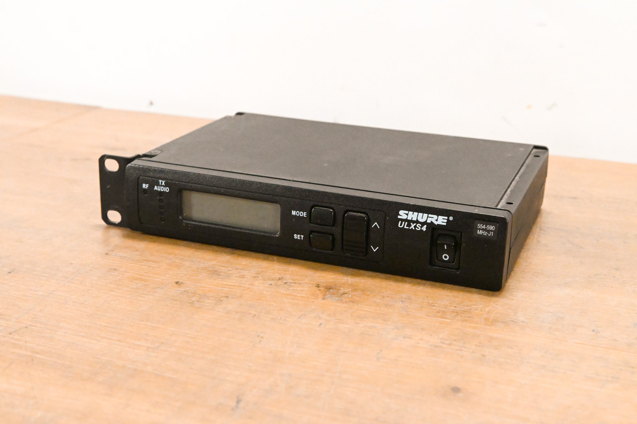 Shure ULXS4 Wireless Receiver - J1 Band: 554-590 MHz (NO POWER SUPPLY)