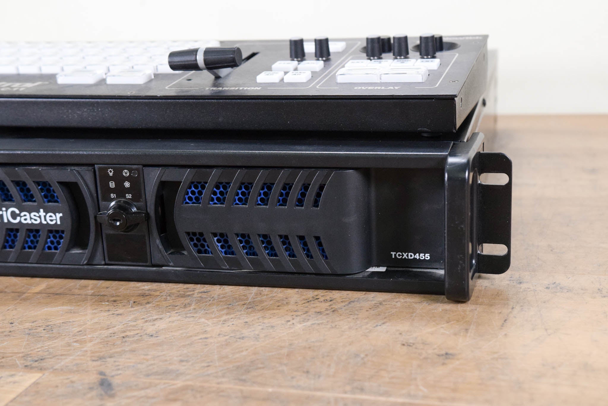 NewTek (Vizrt) TriCaster TCXD455 Video Switcher w/ TCXD455 CS