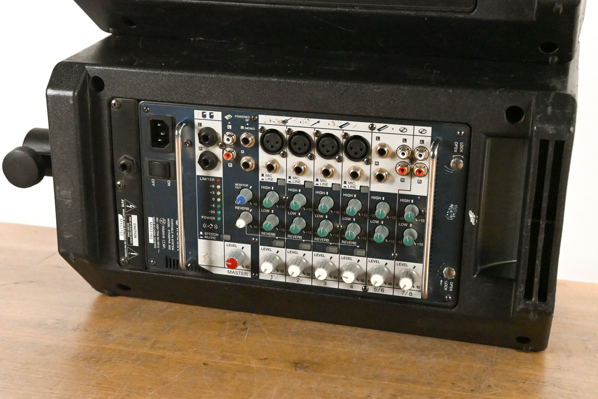Yamaha Stagepas 300 Portable PA System