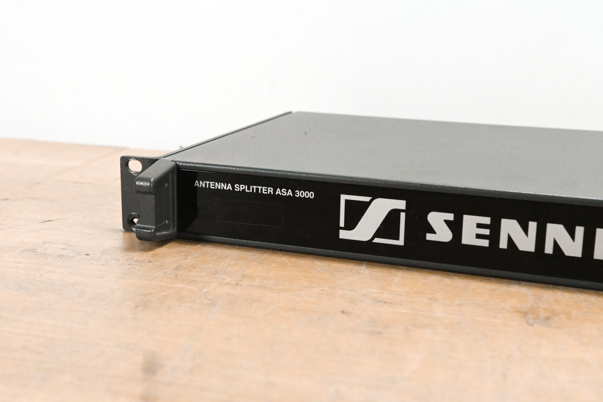 Sennheiser ASA 3000 Active Antenna Splitter