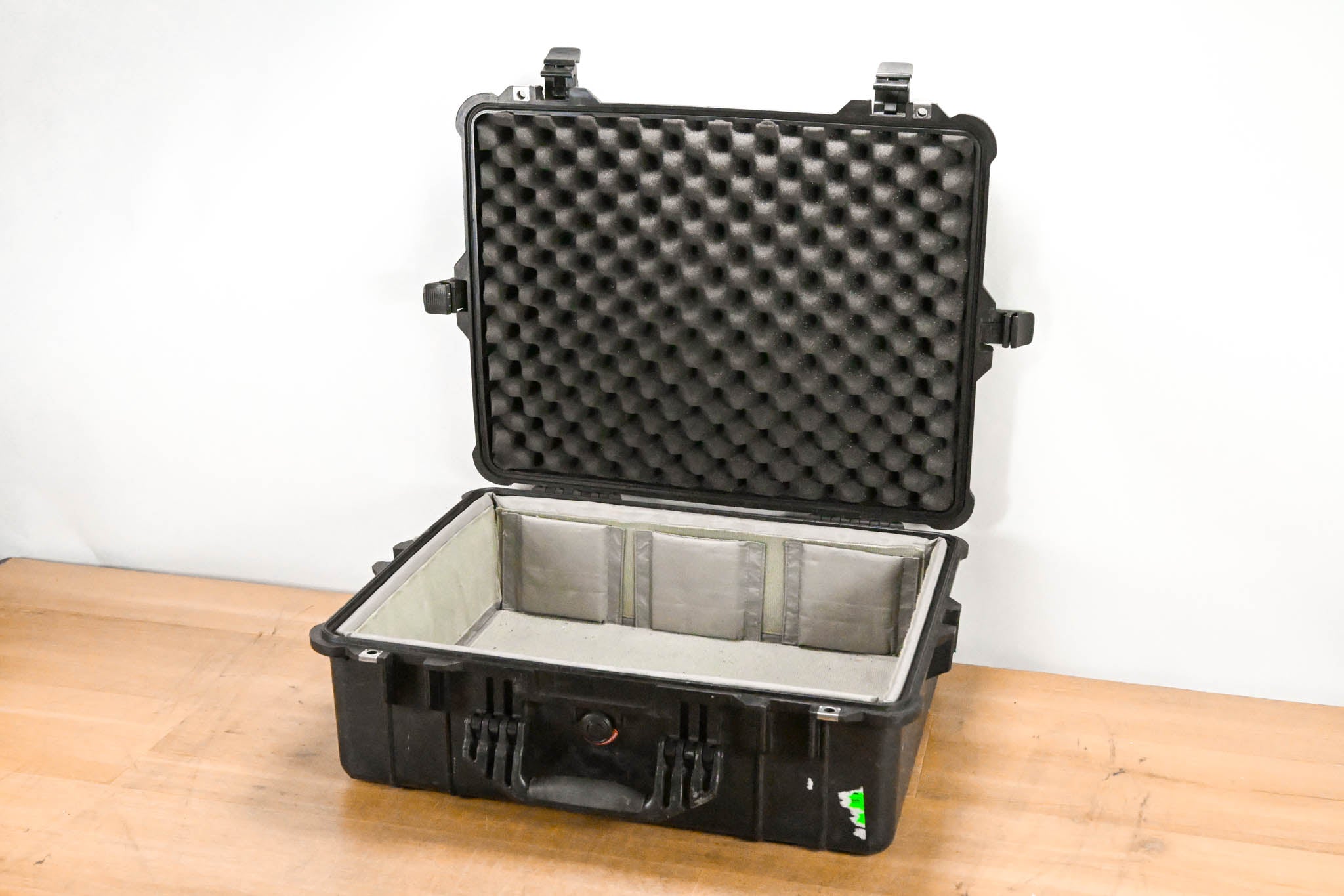 Pelican 1600 Protector Case