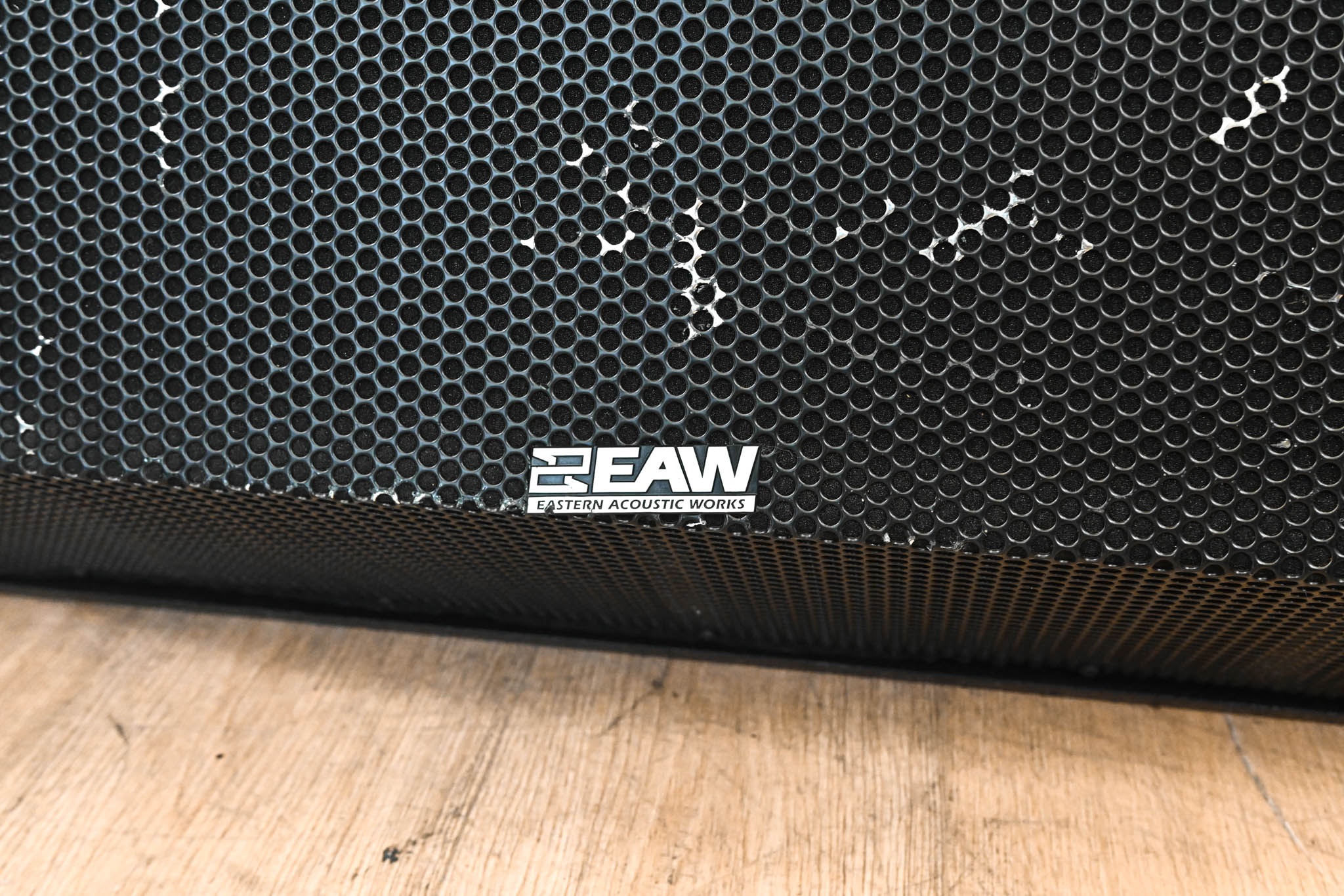 EAW QX564i 3-Way Trapezoidal Loudspeaker 60° × 45° (PAIR)