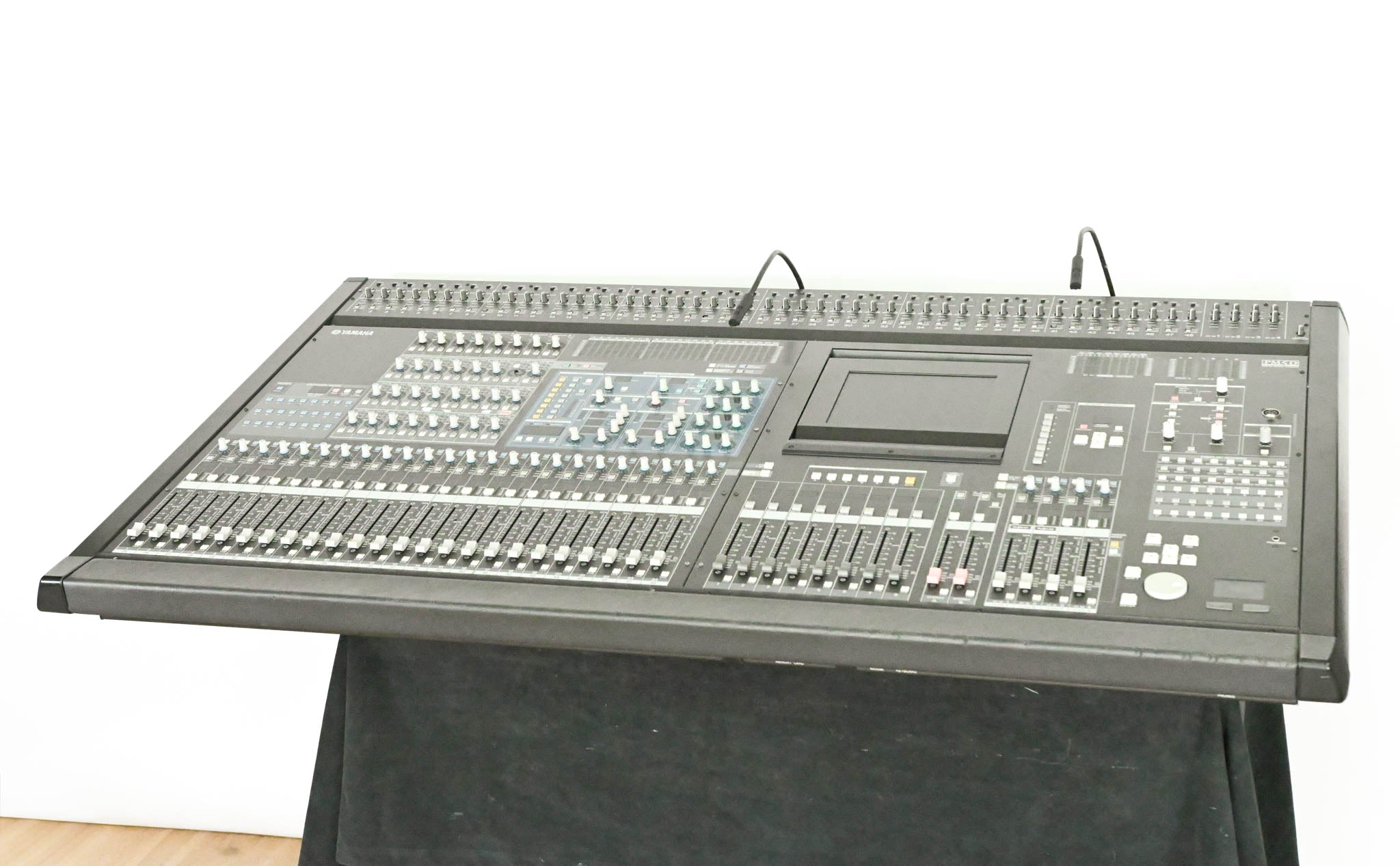 Yamaha PM5D 48-Channel Digital Audio Mixing Console
