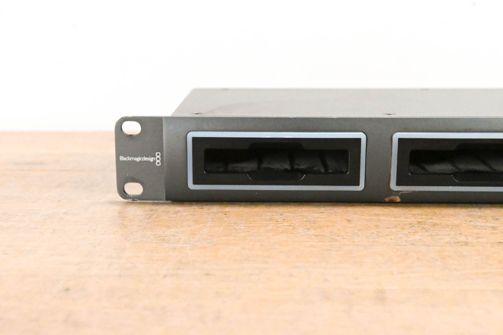 Blackmagic Design HyperDeck Studio 2