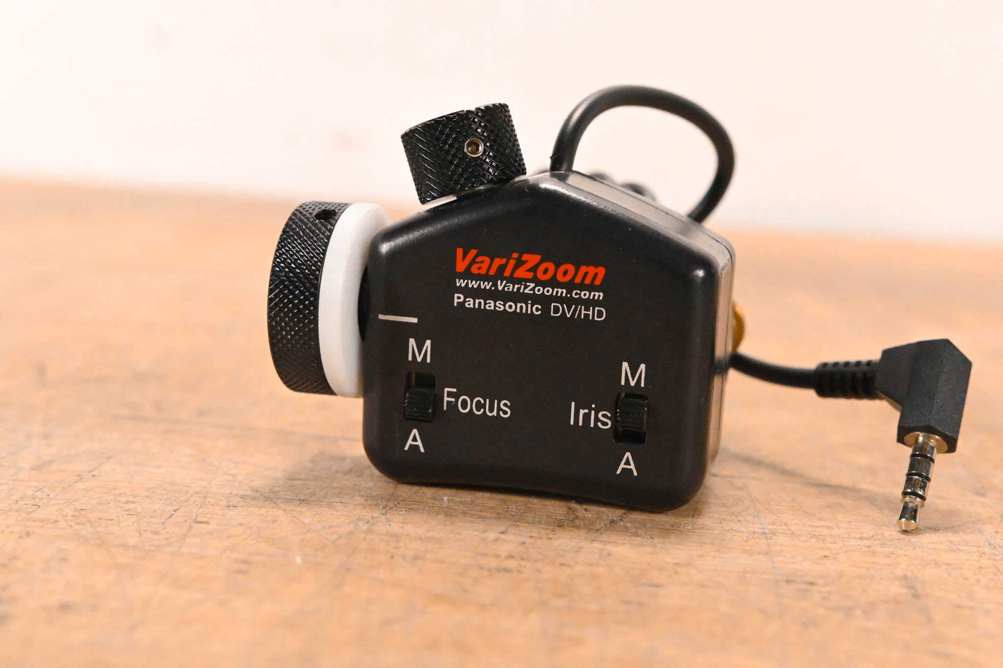 VariZoom Panasonic DVX-FI Focus and Iris Control