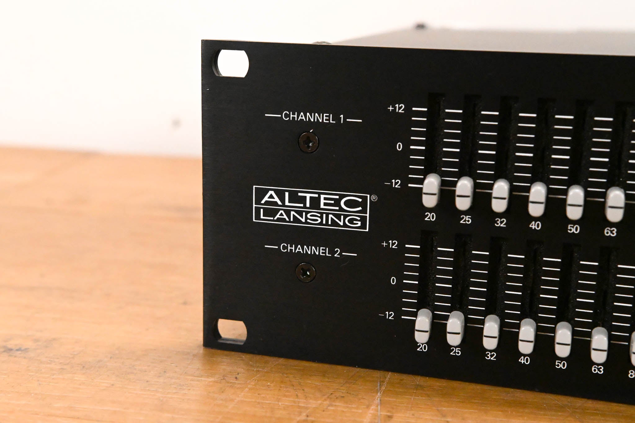 Altec Lansing 1432A 31 Band Graphic Equalizer