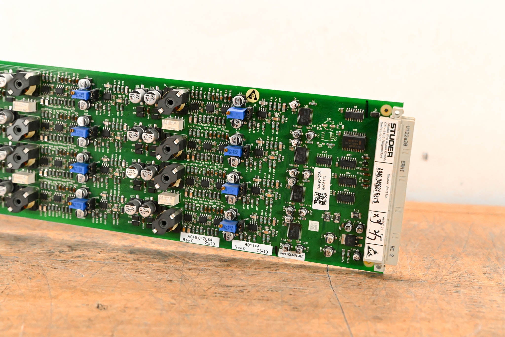Studer 8-Channel Analog Line Out Card for D21m & D23m Modular I/O System