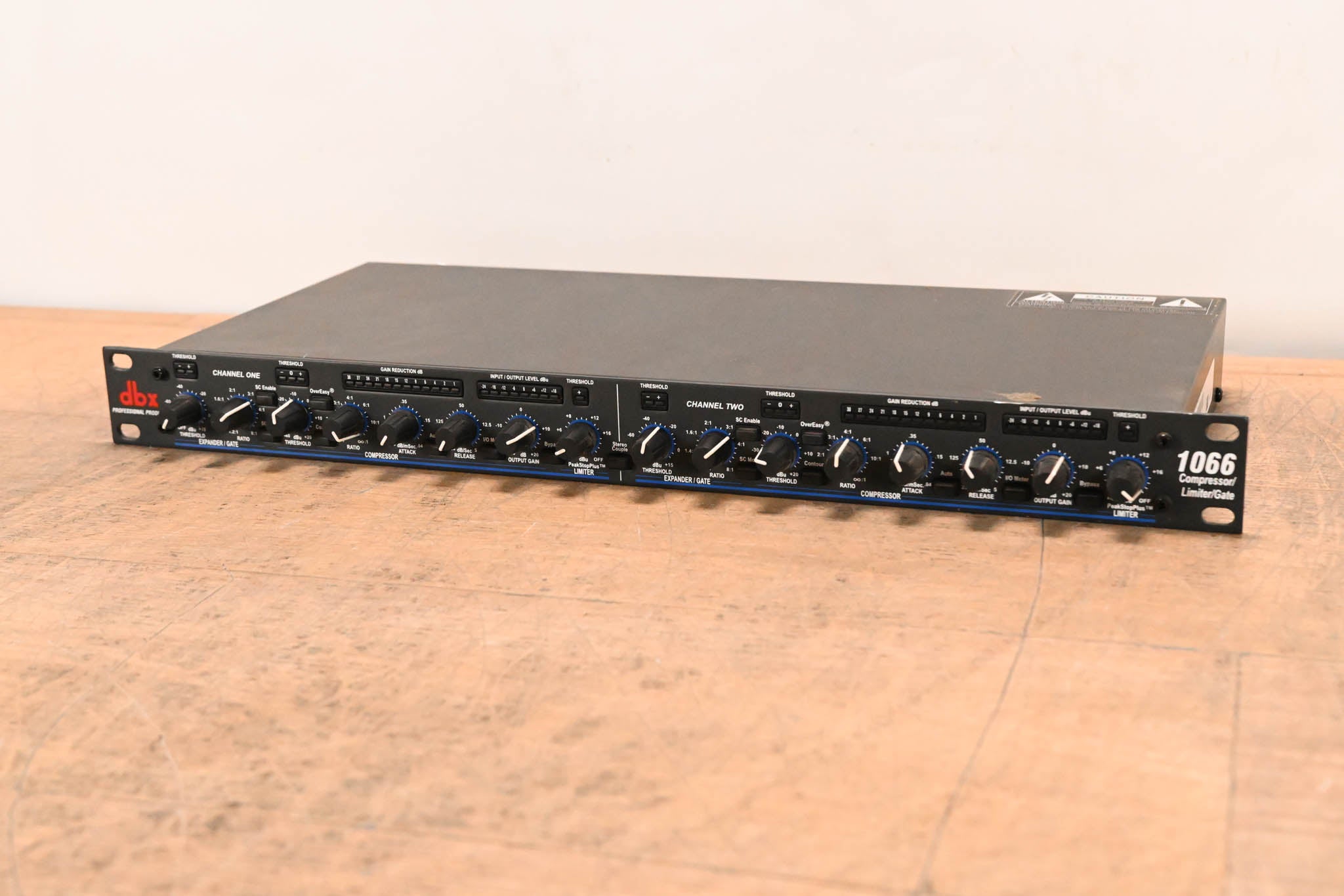 dbx 1066 2-Channel Compressor/Limiter/Gate