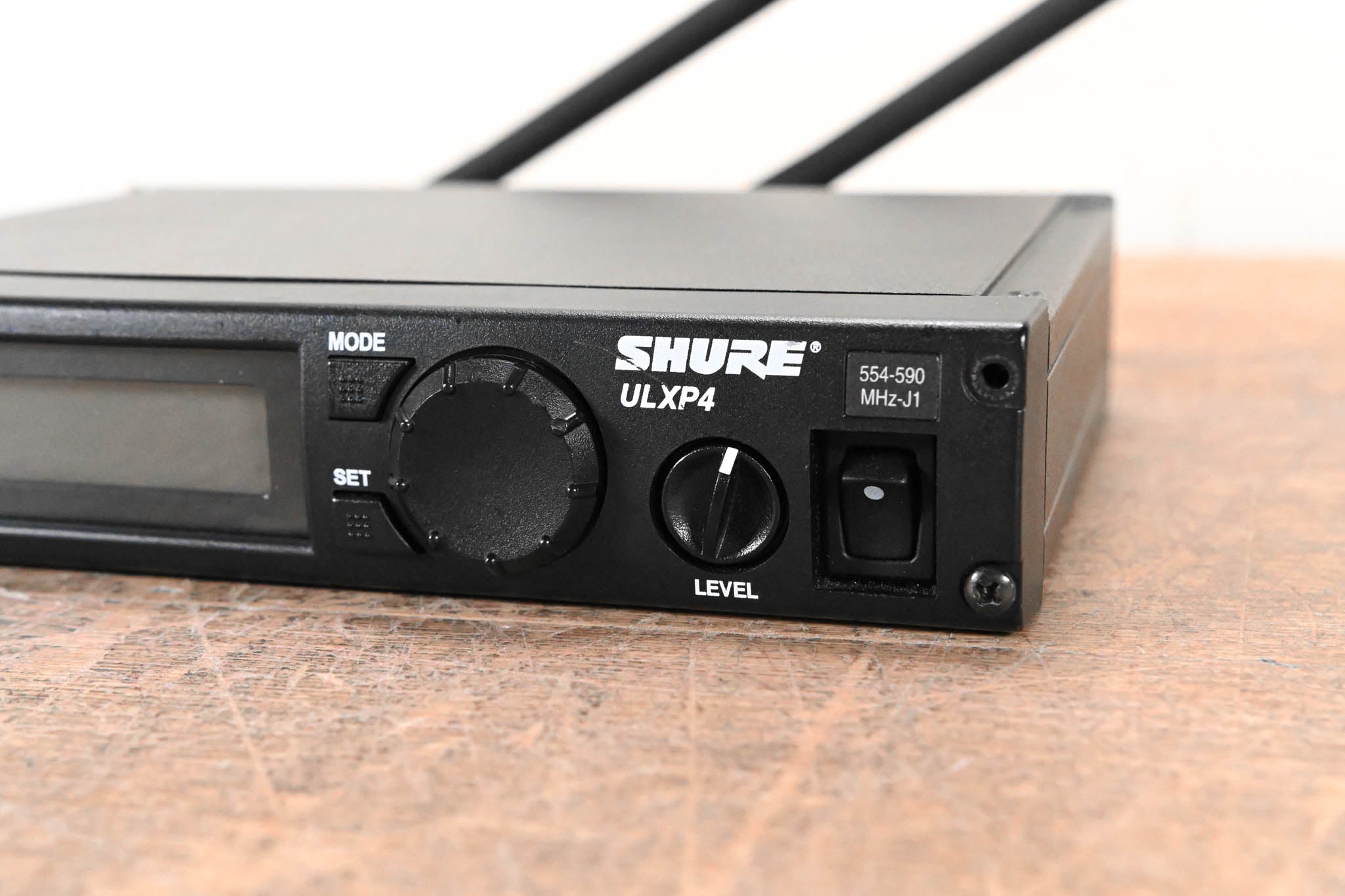 Shure ULXP24/BETA58 Handheld Wireless System - J1 Band: 554-590 MHz