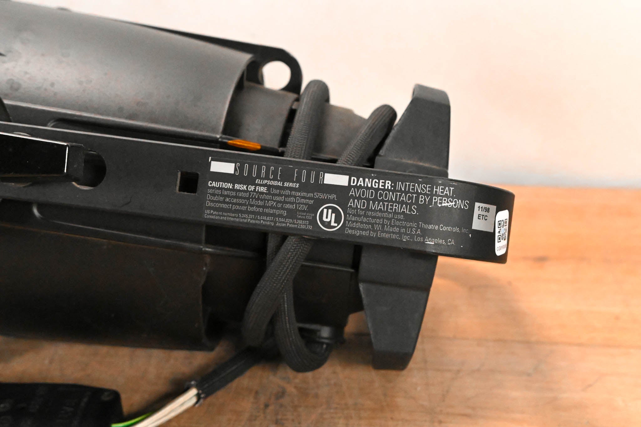 ETC Source Four 750 10 Degree Ellipsoidal Light