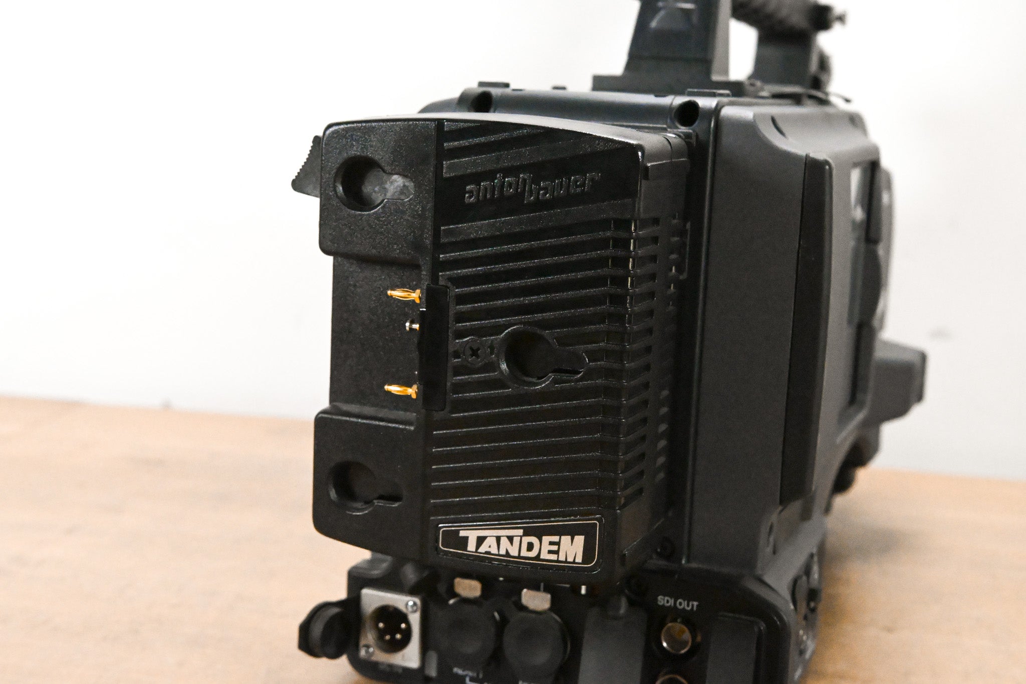 Panasonic AG-HPX500P 2/3" Shoulder-Mounted P2HD Camcorder