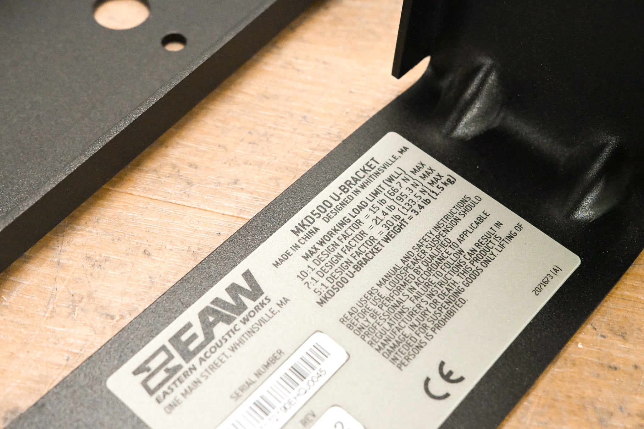 EAW MKD500 U-Bracket - Black
