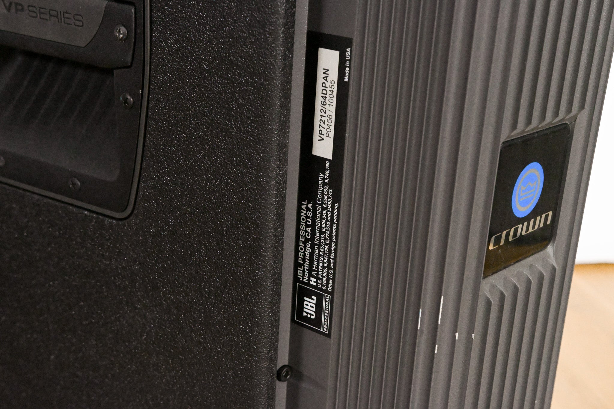 JBL VP7212/64DPAN Powered 12-inch Integrated Loudspeaker (PAIR)