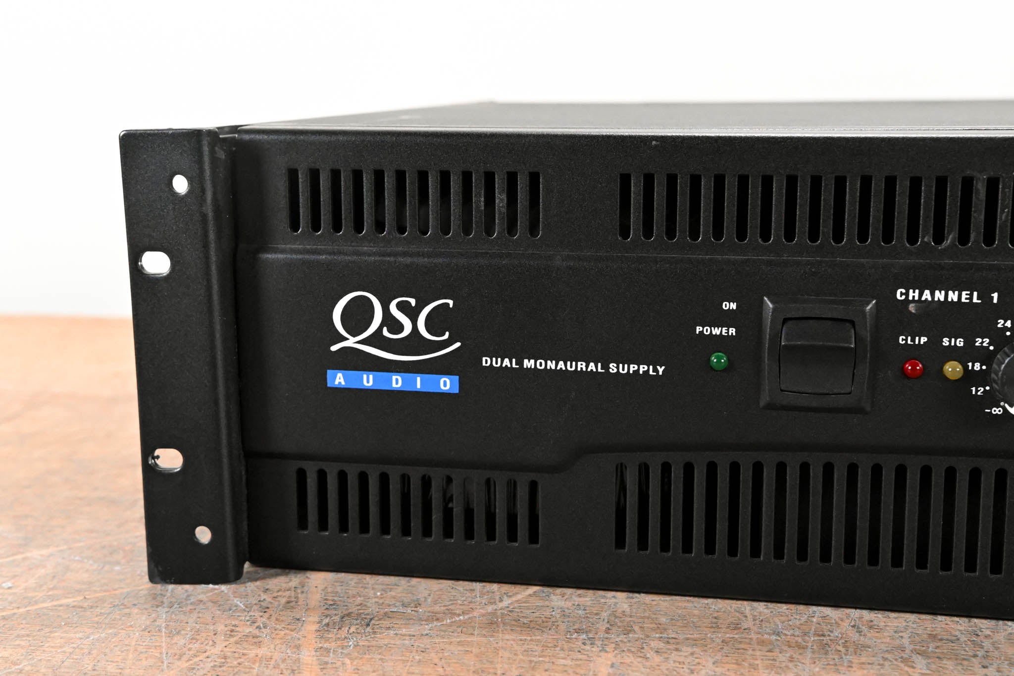 QSC RMX5050 2-Channel Power Amplifier