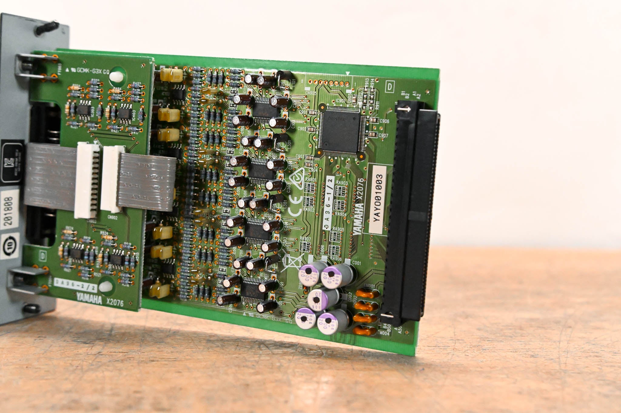 Yamaha MY8-DA96 24-bit, 96kHz 8-Channel Analog Output Card