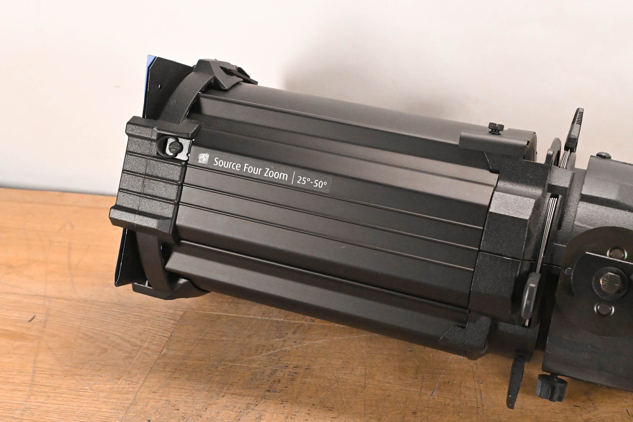 ETC Source Four Zoom 25-50 Degree 750 Ellipsoidal Light