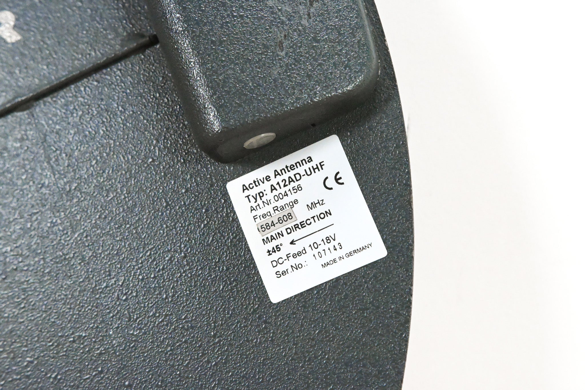 Sennheiser A12AD-UHF Active Antenna 584-608 MHz