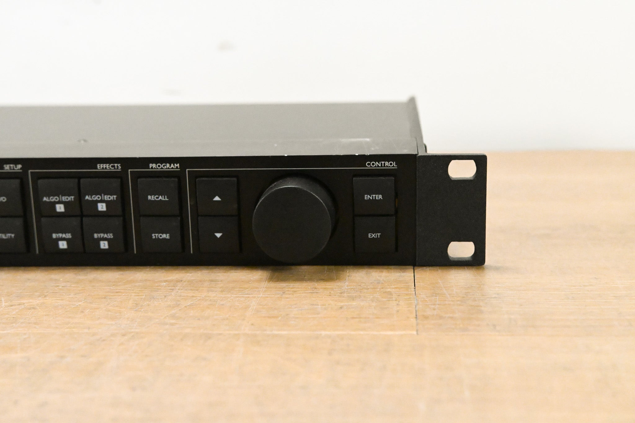 TC Electronic M-ONE XL Dual-Engine Effects Processor