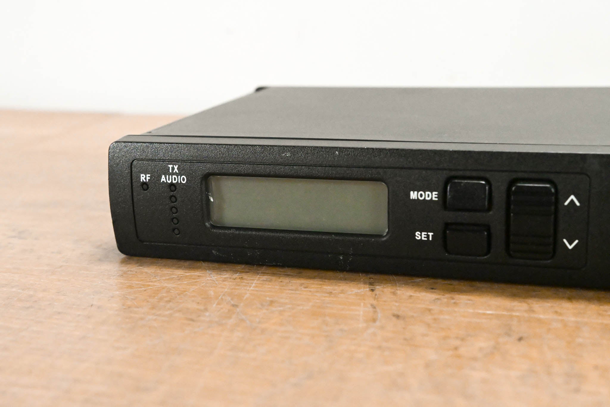 Shure ULXS14 Belt Pack Wireless System - 662-698 MHz (NO POWER SUPPLY)