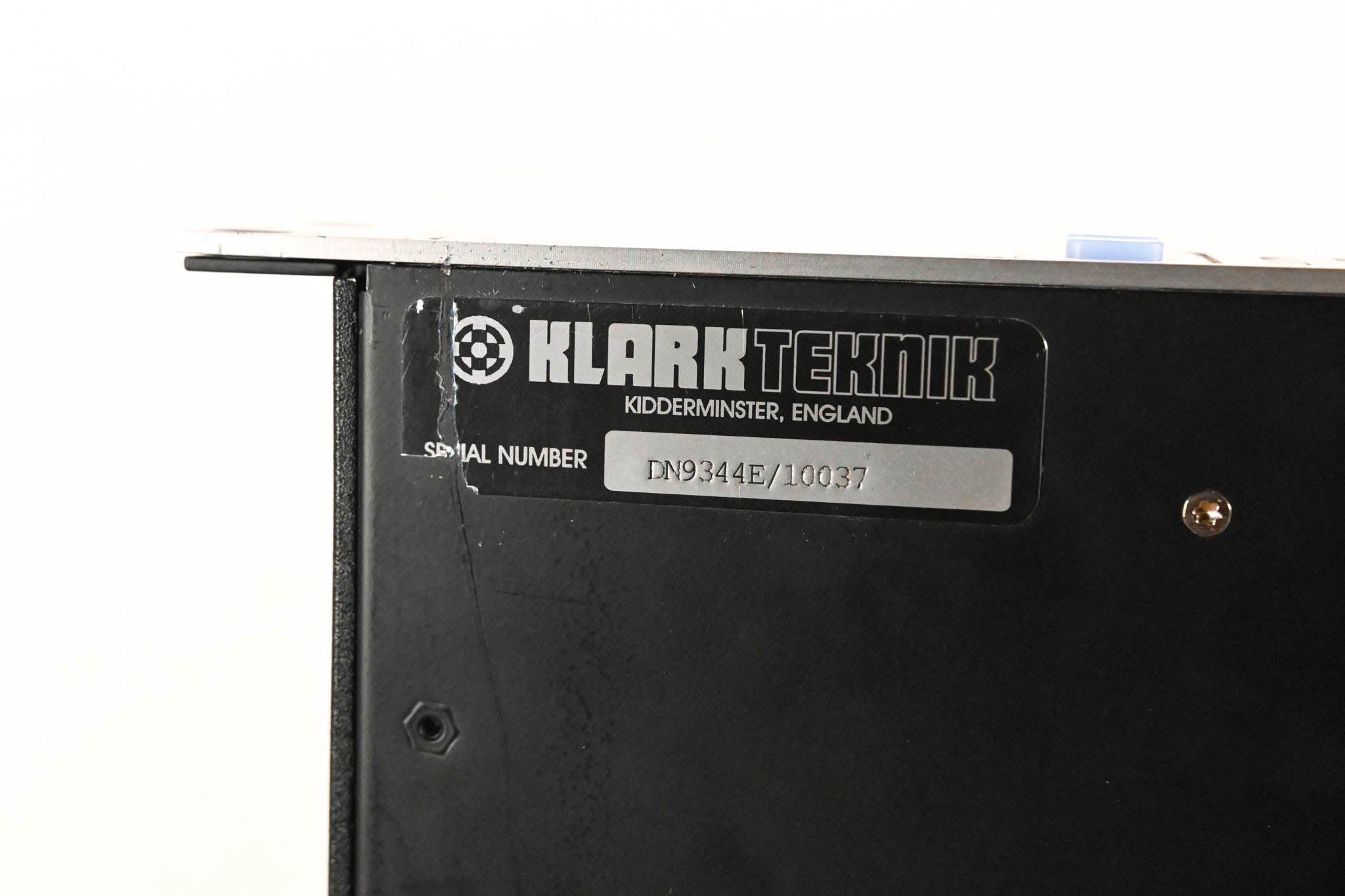 Klark Teknik DN9344E Helix Series Digital Equalizer