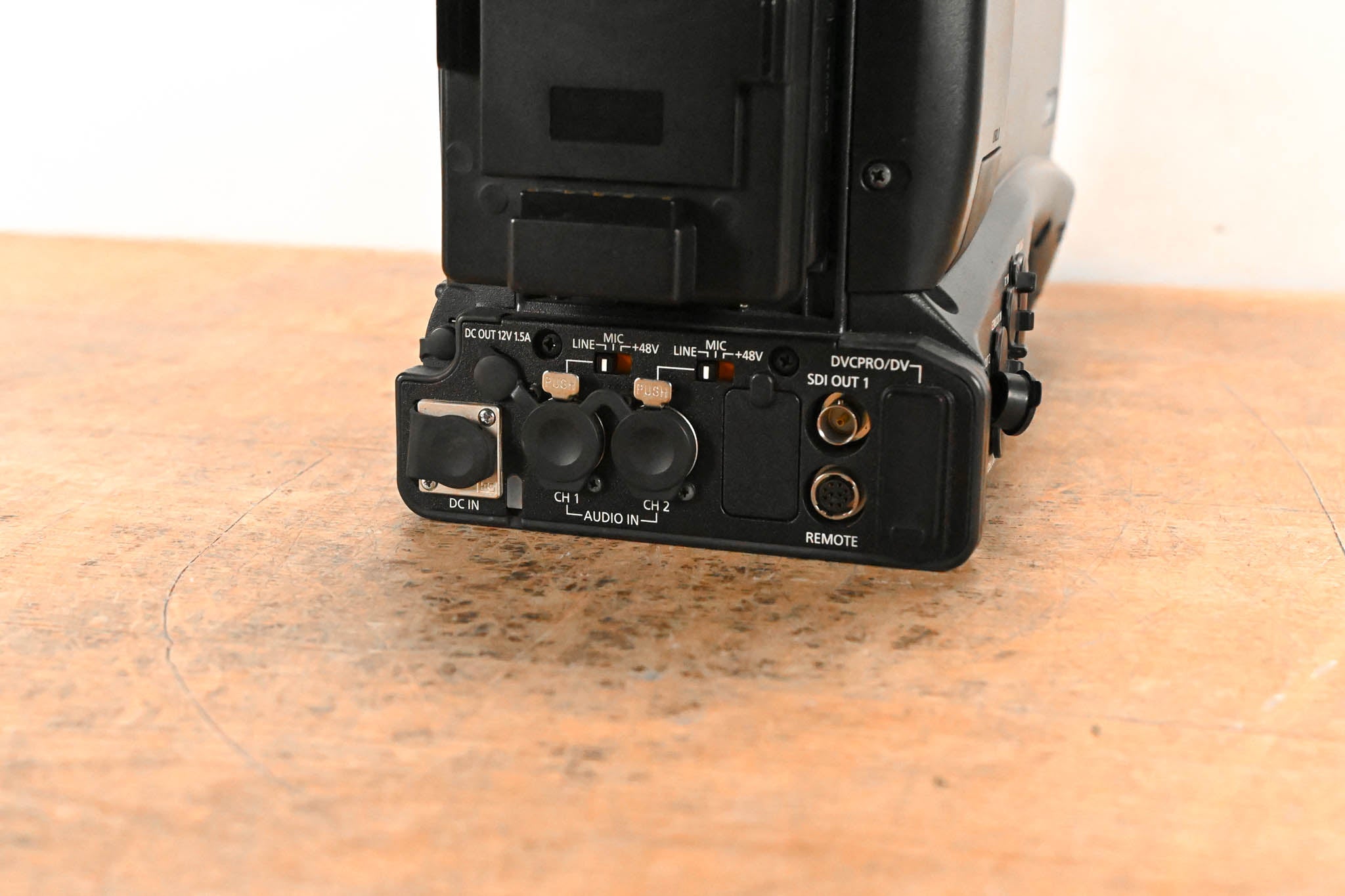 Panasonic AG-HPX370P 1/3" ENG P2HD Camcorder