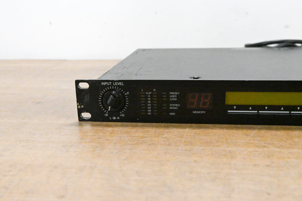 Yamaha SPX990 Multi-Effect Processor