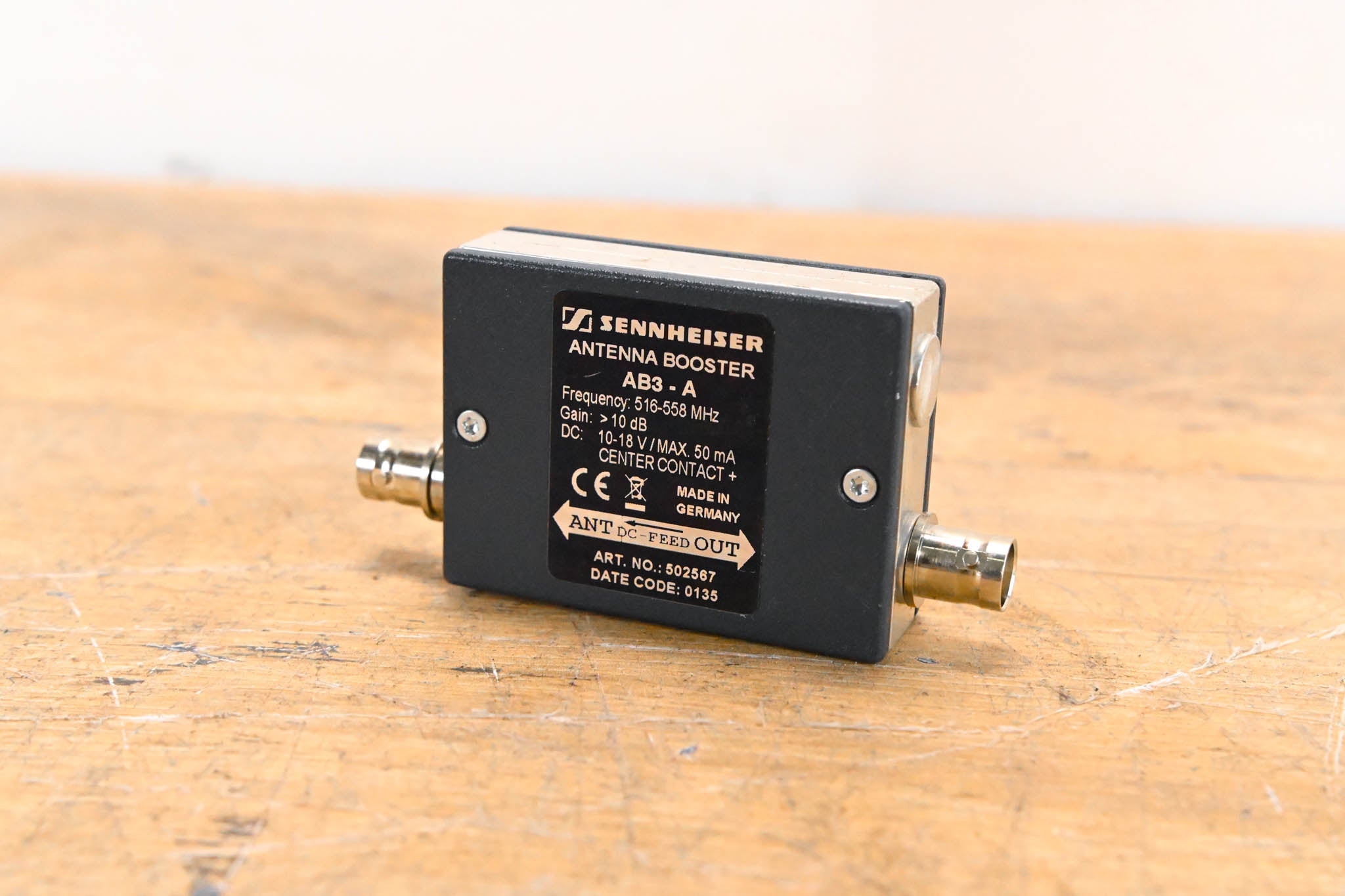 Sennheiser AB3-A Antenna Booster - A Range: 516-558 MHz
