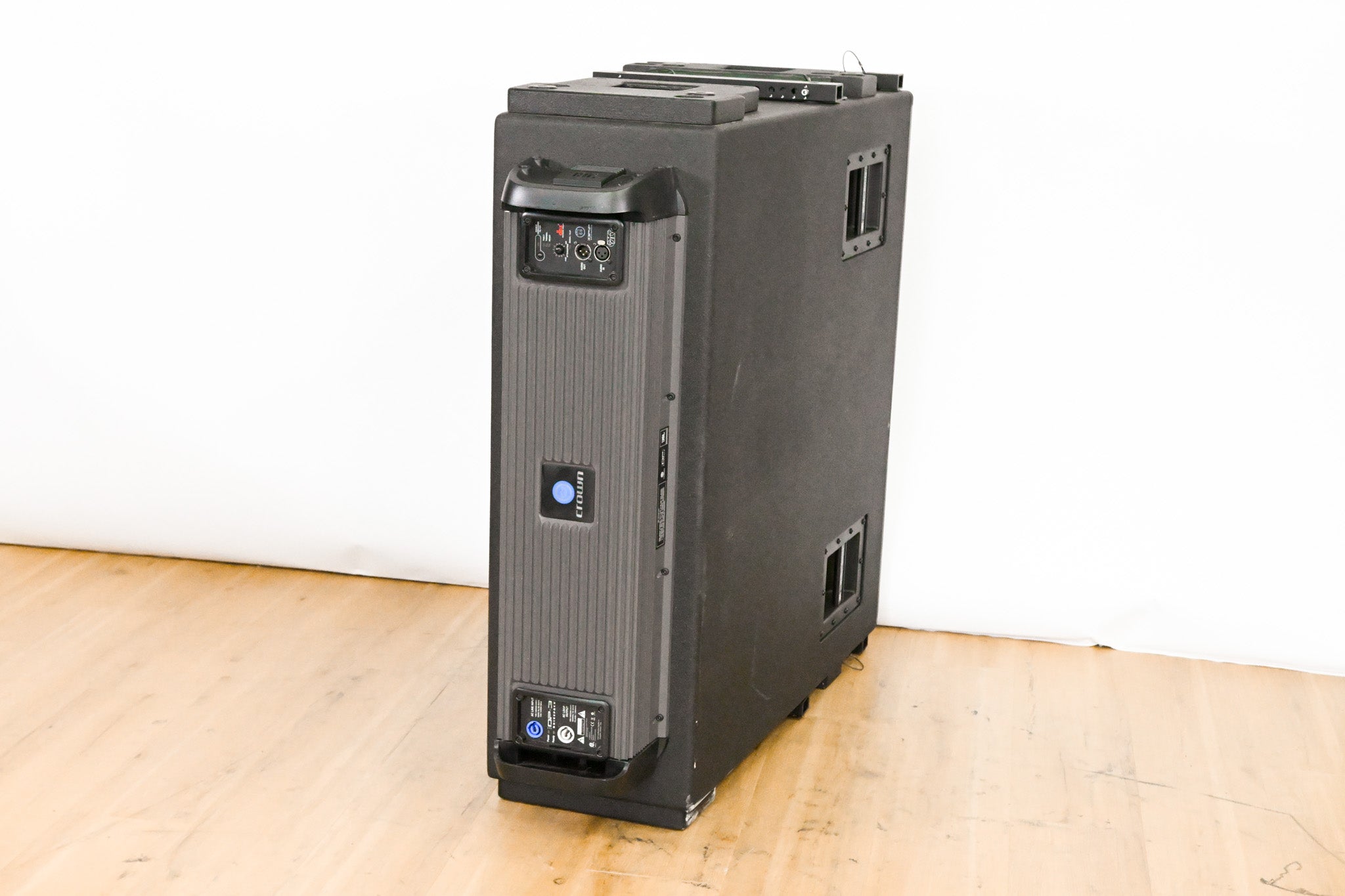 JBL VT4882DP Powered Dual 15" VerTec Line Array Subwoofer