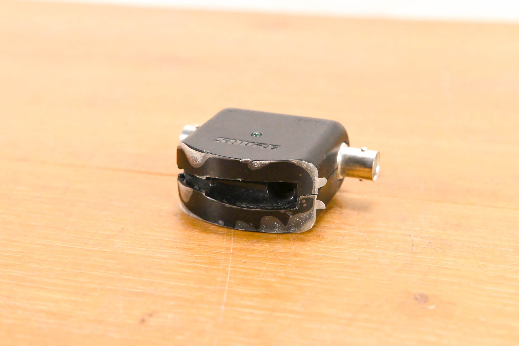 Shure UABIAST In-line 12V DC Bias Over Coaxial BNC Power Adapter